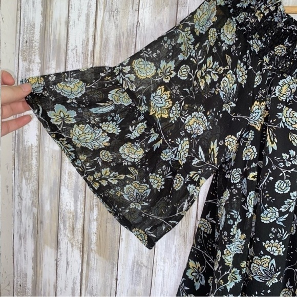 Torrid Off The Shoulder Chiffon Floral Blouse - Picture 4 of 6